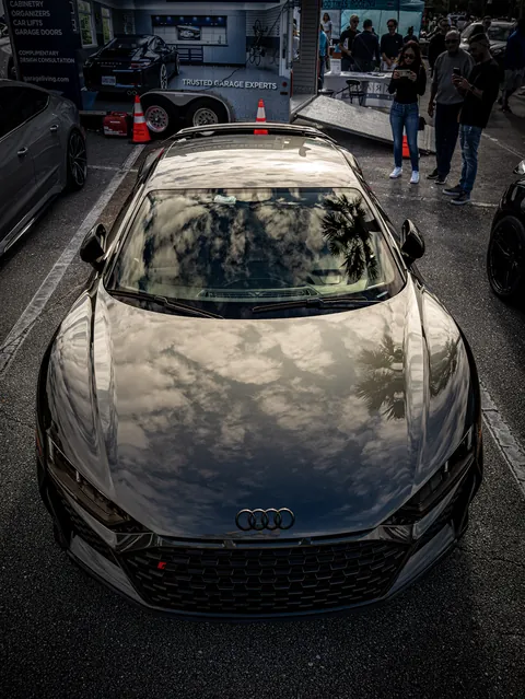 Cars & Coffee — Sa73633