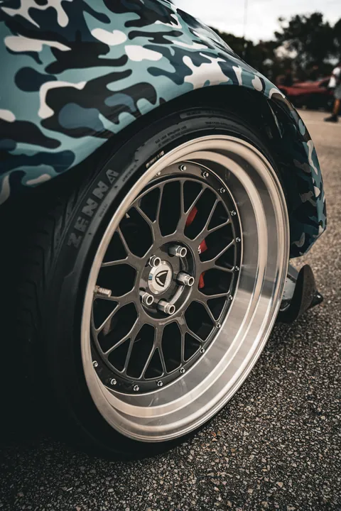 Cars & Coffee — Sa74218
