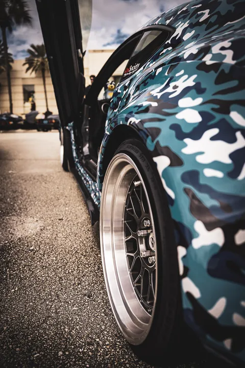 Cars & Coffee — Sa74251