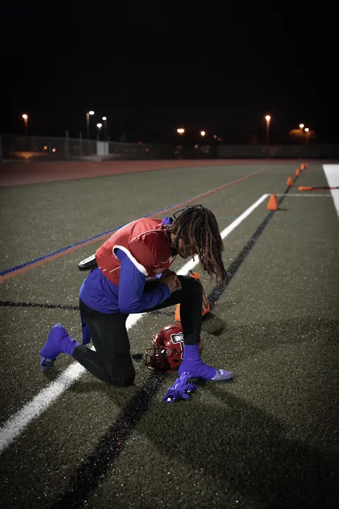 Friday Night Lights — Sa76487