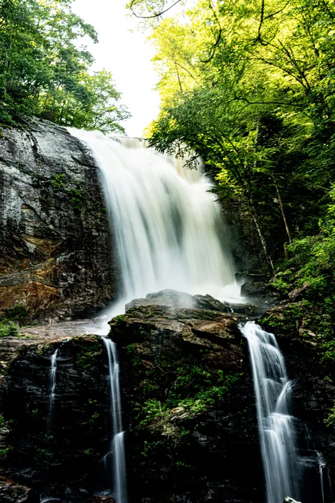 Waterfalls — Sa77569